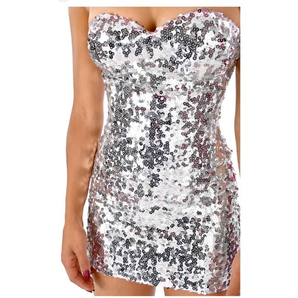 Lily Rose Dannie Sequin White & Silver Mini Body-Con Womens Dress Size Small - Picture 1 of 7